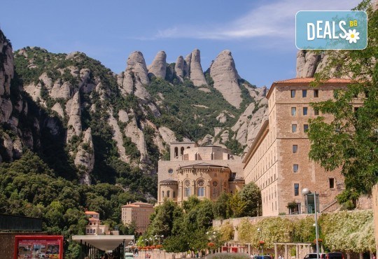 Екскурзия Съкровищата на Европа - Барселона, Френската ривиера и Лигурия с Мивеки Травел! 9 нощувки, 9 закуски, 3 вечери, транспорт, екскурзовод и богата програма - Снимка 9