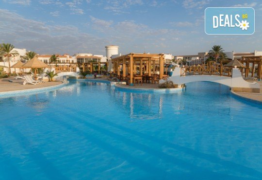Супер промо за почивка в Египет през март! 7 нощувки All Inclusive в Grand Seas Resort Hostmark 4*, Хургада, самолетен билет с директен чартърен полет и трансфери - Снимка 9