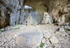 За 1 ден до Правешкия манастир, пещерата Проходна, парка Златна Панега и Луковит! Транспорт, програма и екскурзовод от Глобул Турс - thumb 5