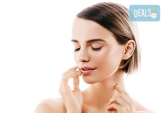 Подстригване + боядисване с боя на клиента, маска и прав сешоар в Студио за красота Дъга - Снимка 3