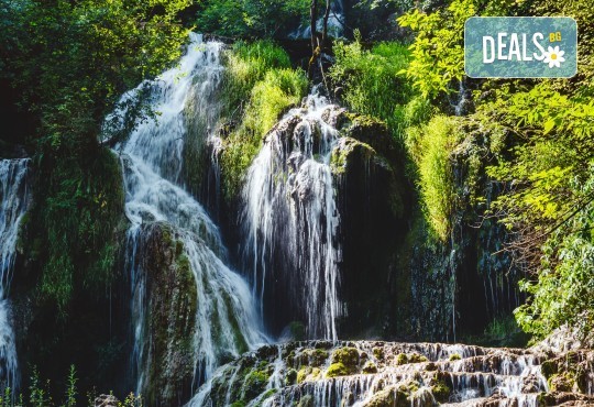 Еднодневна екскурзия през април до Деветашката пещера, Крушунските водопади и Ловеч с транспорт и екскурзовод от ТА Поход! - Снимка 1