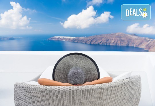 Мини почивка на остров Санторини! 4 нощувки със закуски, транспорт и водач от Еко Тур - Снимка 6