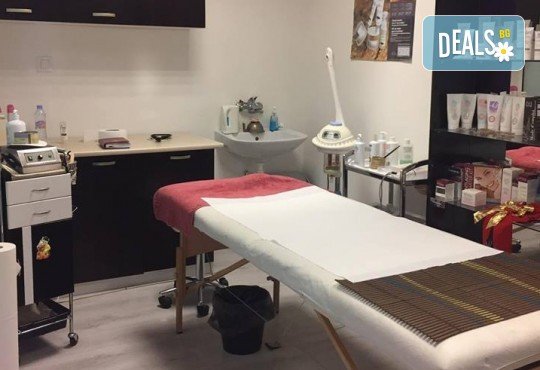 Терапия Блаженство и релакс - масаж на цяло тяло с натурални масла, био пилинг, лифтинг масаж и маска на лице + точков масаж на скалп в Skin Nova - Снимка 7