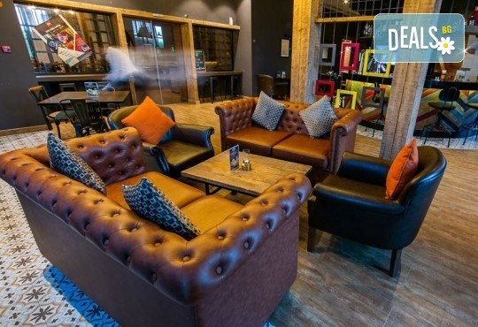 Екскурзия до Дубай през май! 4 нощувки с 4 закуски и 2 вечери в Ibis Al Barsha 3*, самолетен билет, сафари в пустинята и круиз в Дубай Марина - Снимка 8