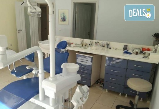 Избелване на зъби с иновативната система PURE на фирма Axis, почистване на зъбен камък и обстоен стоматологичен преглед от д-р Диляна Кънчева - Снимка 5