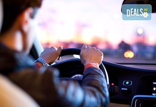 Шофьорски курс за категория В - 40 часа теория, 31 часа кормуване и включени учебни материали от Автошкола Вземи книжка! - Снимка 2