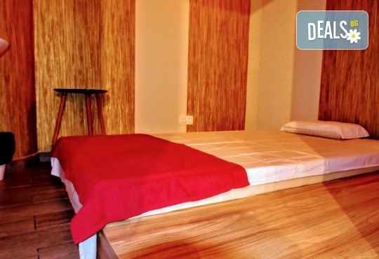 90-минутен СПА ритуал Колагеново захранване! Маска на цяло тяло с морски колаген, 60 мин. масаж и релаксация в солна стая за един или двама в новия Thai SPA в The MALL - Снимка 18