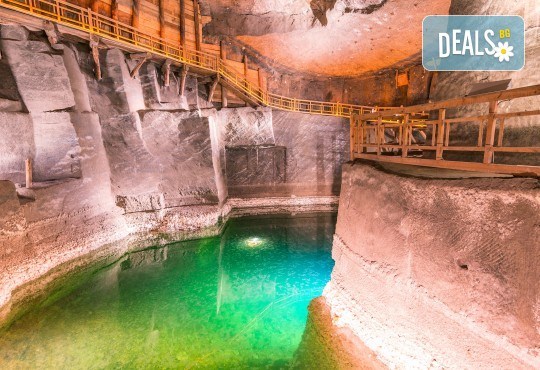 Екскурзия през юли до Варшава и Краков! 4 нощувки и закуски, транспорт, водач, посещение солна мина Величка и мемориала Аушвиц - Снимка 10