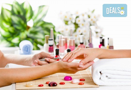 Перфектни цветове! Дълготраен маникюр с гел лак BlueSky, Shellac и CND в Салон за красота Miss Beauty! - Снимка 3