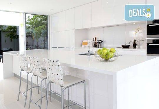 И домът Ви ще заблести! Почистване на баня до 15 кв. м. или кухня от фирма Авитохол - Снимка 1