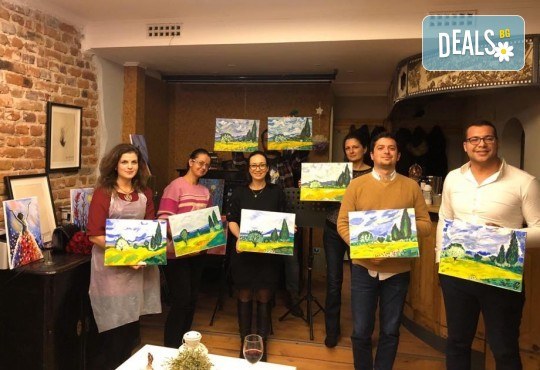 3 часа рисуване на Синева на 24.04. с напътствията на професионален художник, чаша вино и вода в Арт ателие Багри и вино - Снимка 7