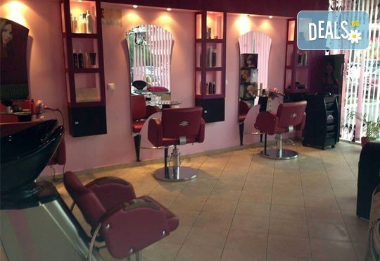 Сбогувайте се с целулита и мастните натрупвания с LPG на цяло тяло в студио за красота Relax Beauty & Spa! - Снимка 6