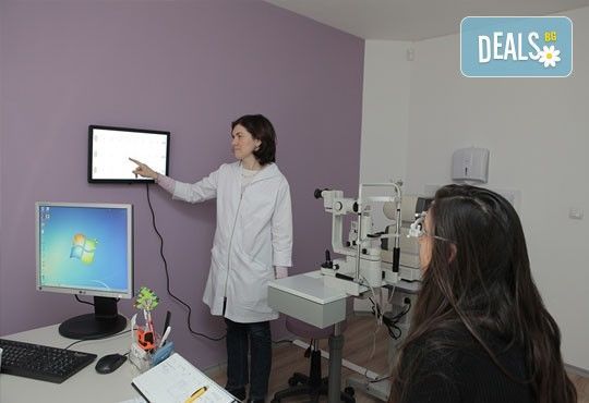 Очен преглед с биомикроскопия, авторефрактометрия, оглед на очни дъна, проверка на зрителна острота и изписване на очила при нужда в МЦ Медкрос - Снимка 3