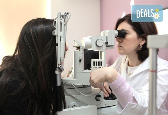 Очен преглед с биомикроскопия, авторефрактометрия, оглед на очни дъна, проверка на зрителна острота и изписване на очила при нужда в МЦ Медкрос - Снимка 4