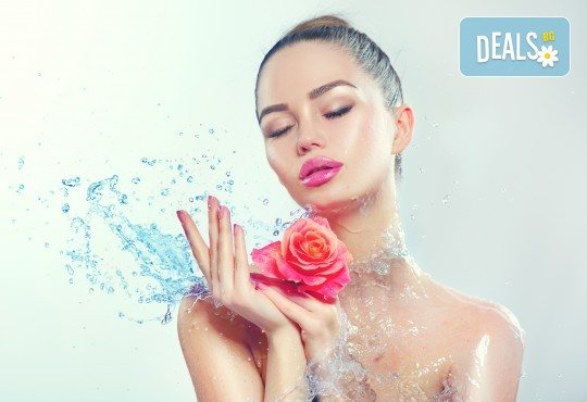 Свежест и младост за Вашата кожа! Почистване на лице с ултразвук, кислородна терапия и козметичен масаж в студио за красота Velesa - Снимка 1