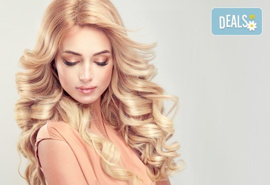 Боядисване с професионална боя Kezy Profesionals, масажно измиване с италиански продукти и нанасяне на маска според типа коса, подстригване на връхчета и оформяне със сешоар в студио Вая - Снимка 1