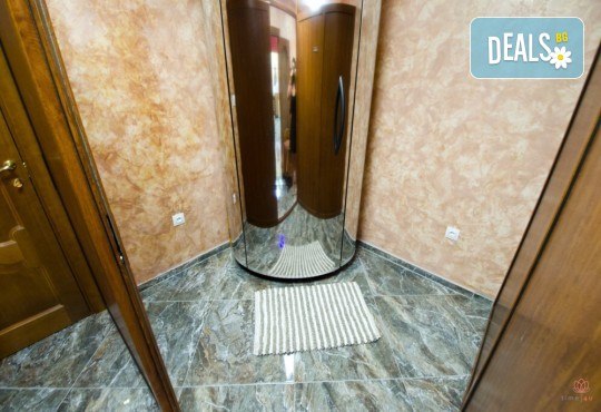 Красива и здрава кожа! Дълбоко почистване на лице в 11 стъпки и оформяне на вежди в Студио за красота Secret Vision - Снимка 10