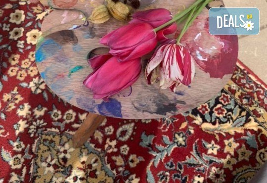 Романтика на 24-ти май! 3 часа рисуване на открито на тема Париж, с напътствията на професионален художник + чаша вино и минерална вода в Арт ателие Багри и вино - Снимка 3