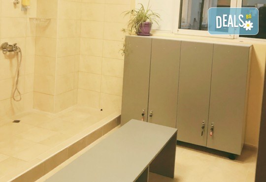 Студио за аеробика и танци Фейм - 4 тренировки по избор от комбинирана гимнастика, йога стречинг, Fat Burning Class, Zumba, PortDeBras - Снимка 7