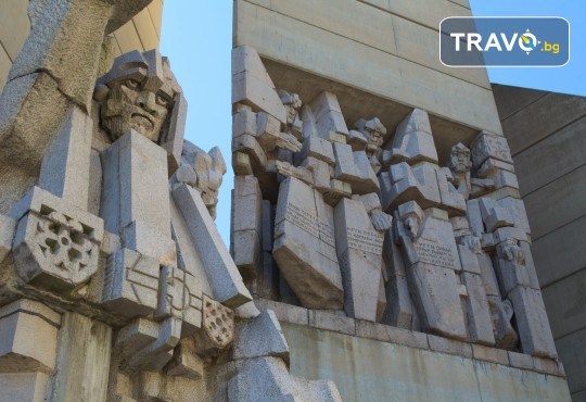 До старите български столици - Плиска и Преслав, архитектурния резерват Жеравна и Котел - 1 нощувка и закуска, транспорт от Плевен и водач от Дари Травел - Снимка 2