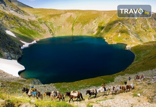 Летен уикенд в Рила! 1 нощувка със закуска в Паничище или Дупница, транспорт и преход до Седемте Рилски езера с водач-спасител - Снимка 2