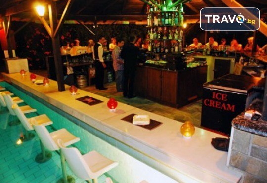 Септемврийски празници на остров Тасос! 2 нощувки със закуски и вечери в Hotel Coral 2* в Скала Рахони - Снимка 13
