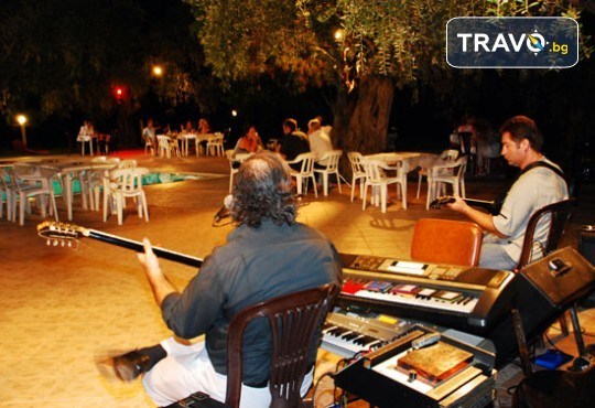 Септемврийски празници на остров Тасос! 2 нощувки със закуски и вечери в Hotel Coral 2* в Скала Рахони - Снимка 12