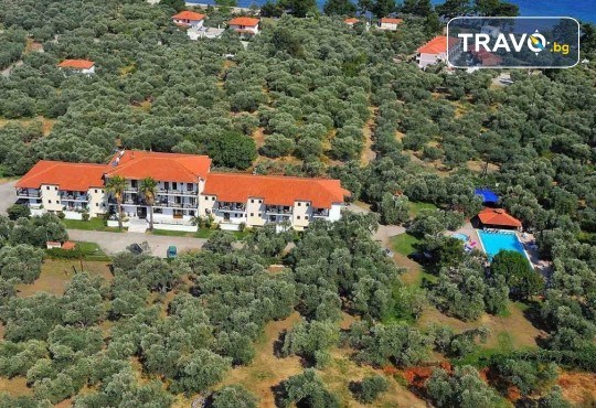 Септемврийски празници на остров Тасос! 2 нощувки със закуски и вечери в Hotel Coral 2* в Скала Рахони - Снимка 15