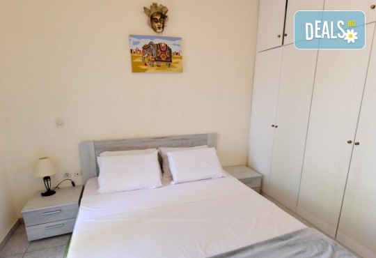 Лятна почивка с цялото семейство или с приятели! 1 нощувка за до 7 човека в мезонет в Demi Maisonette в Криопиги, Касандра - Снимка 10