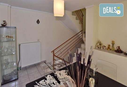 Лятна почивка с цялото семейство или с приятели! 1 нощувка за до 7 човека в мезонет в Demi Maisonette в Криопиги, Касандра - Снимка 5