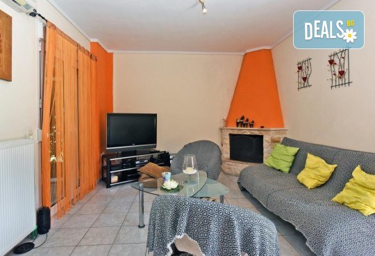 Лятна почивка с цялото семейство или с приятели! 1 нощувка за до 7 човека в мезонет в Demi Maisonette в Криопиги, Касандра - Снимка 6