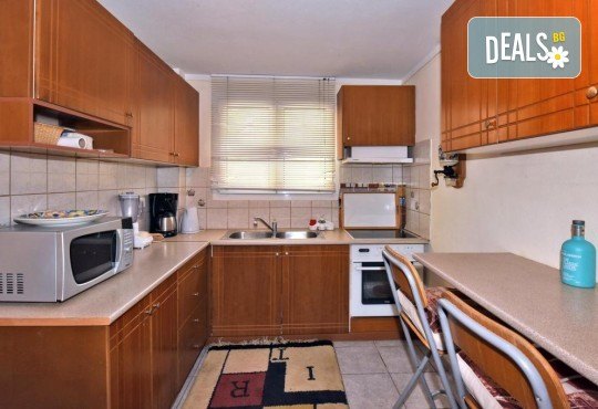 Лятна почивка с цялото семейство или с приятели! 1 нощувка за до 7 човека в мезонет в Demi Maisonette в Криопиги, Касандра - Снимка 8