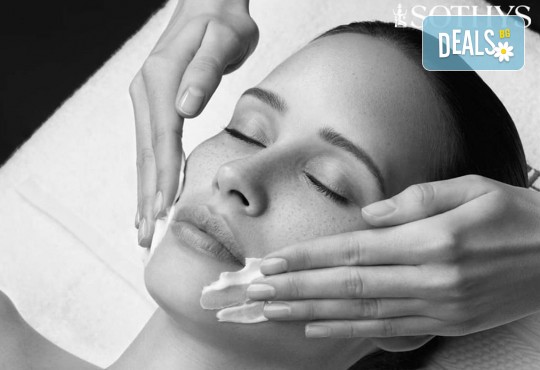 Радиочестотен лифтинг на лице, ултразвук с хиалуронов гел на френската козметика Sothys и моделиращ лифтинг масаж с анти-ейдж ампула в Morea Beauty Studio - Снимка 3