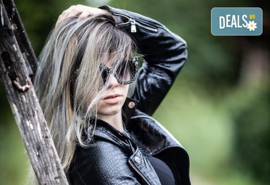 Професионална 60-минутна индивидуална Instagram фотосесия в студио или на открито + обработени 10 кадъра с дълбок ретуш от фотостудио Arsov Image - Снимка 15