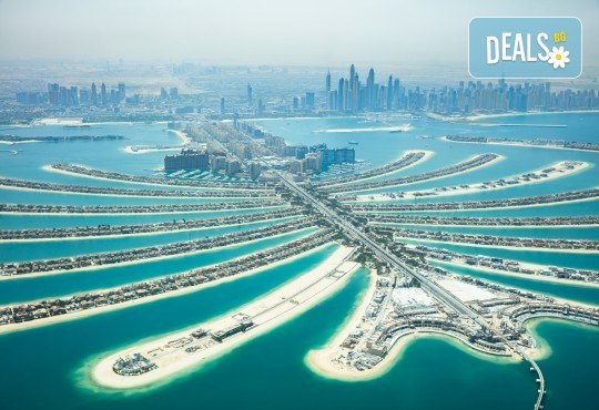 В екзотичен Дубай през есента! 4 нощувки с 4 закуски и 4 вечери в хотел 3* или 4*, самолетен билет, сафари в пустинята и круиз в Дубай Марина - Снимка 2