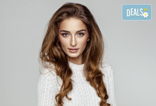 За красива и здрава коса! Подстригване, арганова терапия и оформяне със сешоар тип подсушаване в Beauty Salon Tesori - Снимка 1