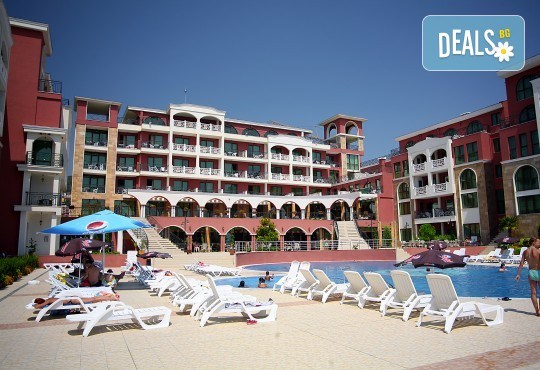 Почивка на супер цена в Свети Влас! 5 нощувки на база All Inclusive в Хотел Свети Георги, транспорт, ползване на басейн, чадър и шезлонг - Снимка 2