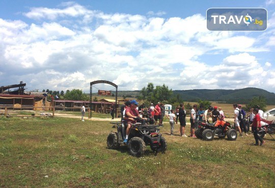 Почивка в Добринище! 1 нощувка със закуска и вечеря в къща за гости Андрееви, до минералния басейн - Снимка 34