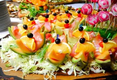 Модерно парти! Пълен сет от 180 хапки за един незабравим празник от кулинарна работилница Деличи