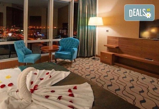 Ранни записвания за Нова година в Hotel Margi 5* в Одрин! 2 нощувки, 2 закуски, 1 стандартна и 1 празнична вечеря с богато меню и програма - Снимка 3