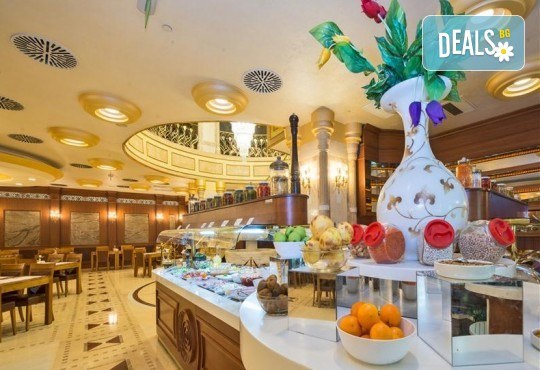 5-звездна Нова година в Истанбул! 3 нощувки със закуски в Celal Aga Konagi Hotel & SPA 5*, ползване на басейн и сауна - Снимка 4