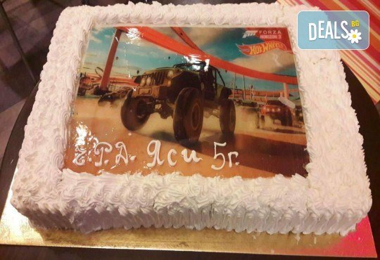 Голяма детска торта 20, 25 или 30 парчета със снимка на любим герой от Сладкарница Джорджо Джани - Снимка 29