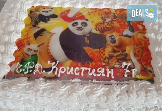 Експресна торта от днес за днес! Голяма детска торта 20, 25 или 30 парчета със снимка на любим герой от Сладкарница Джорджо Джани - Снимка 4