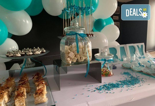 Очарователен и стилен Бебешки празник - Кръщение, Погача, Прощъпулник с 3 часа самостоятелно ползване на ресторанта на хотел Панорама 4*, Варна - Снимка 3