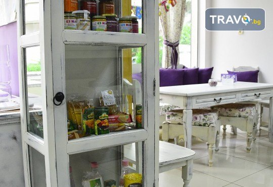 2 часа детски рожден ден за 10 деца в Детски клуб Аристокотките! Уникално парти с аниматор, меню с био напитки, атракциони, стена за катерене, пързалка и много музика! Солени плата за родителите в отделна зала с видимост към децата! - Снимка 13