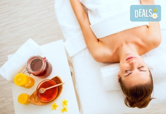 Комбинирана детоксикираща терапия - масаж и пилинг на гръб с натурален мед, в салон Moataz Style! - Снимка 2