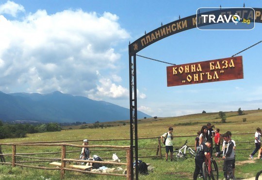 Почивка в Добринище! 1 нощувка със закуска и вечеря в къща за гости Андрееви, до минералния басейн - Снимка 33