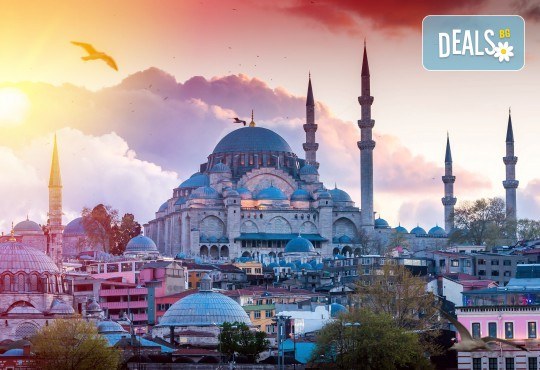 Нова Година 2020 в Истанбул, Хотел Holiday INN 5*, с Дари Травел! 3 нощувки със закуски, 2 вечери, по желание Новогодишна вечеря на корабче по Босфора и транспорт - Снимка 7