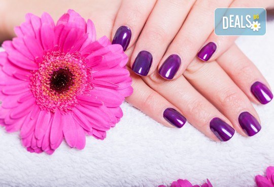 Приказен маникюр с декорации! Дълготраен маникюр с гел лак BlueSky или Shellac + две рисувани декорации в The Castle of beauty - Снимка 10