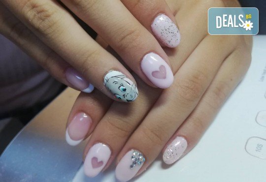 Mаникюр с гел лак BlueSky или Shellac плюс 2 декорации с камъчета в The Castle of beauty - Снимка 3